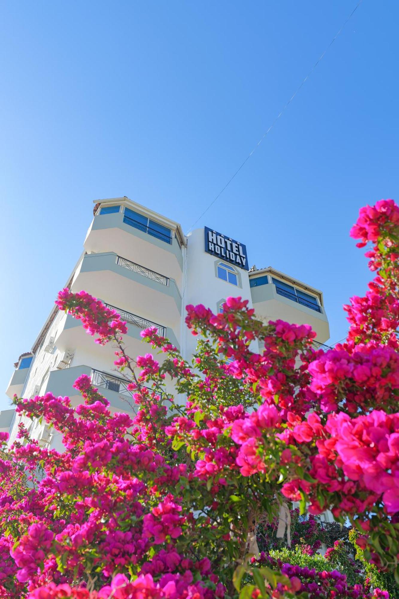 Hotel Holiday Saranda Extérieur photo