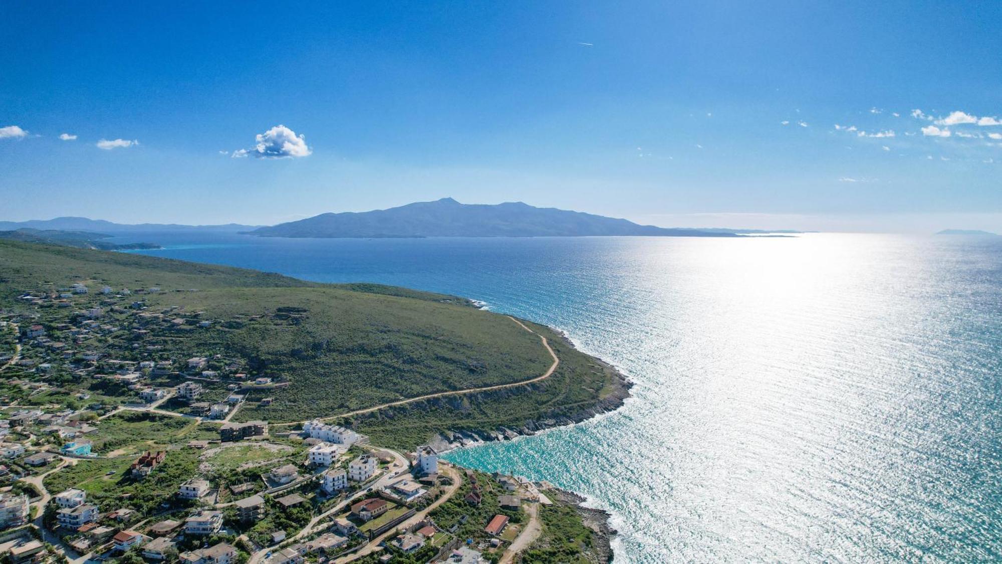 Hotel Holiday Saranda Extérieur photo